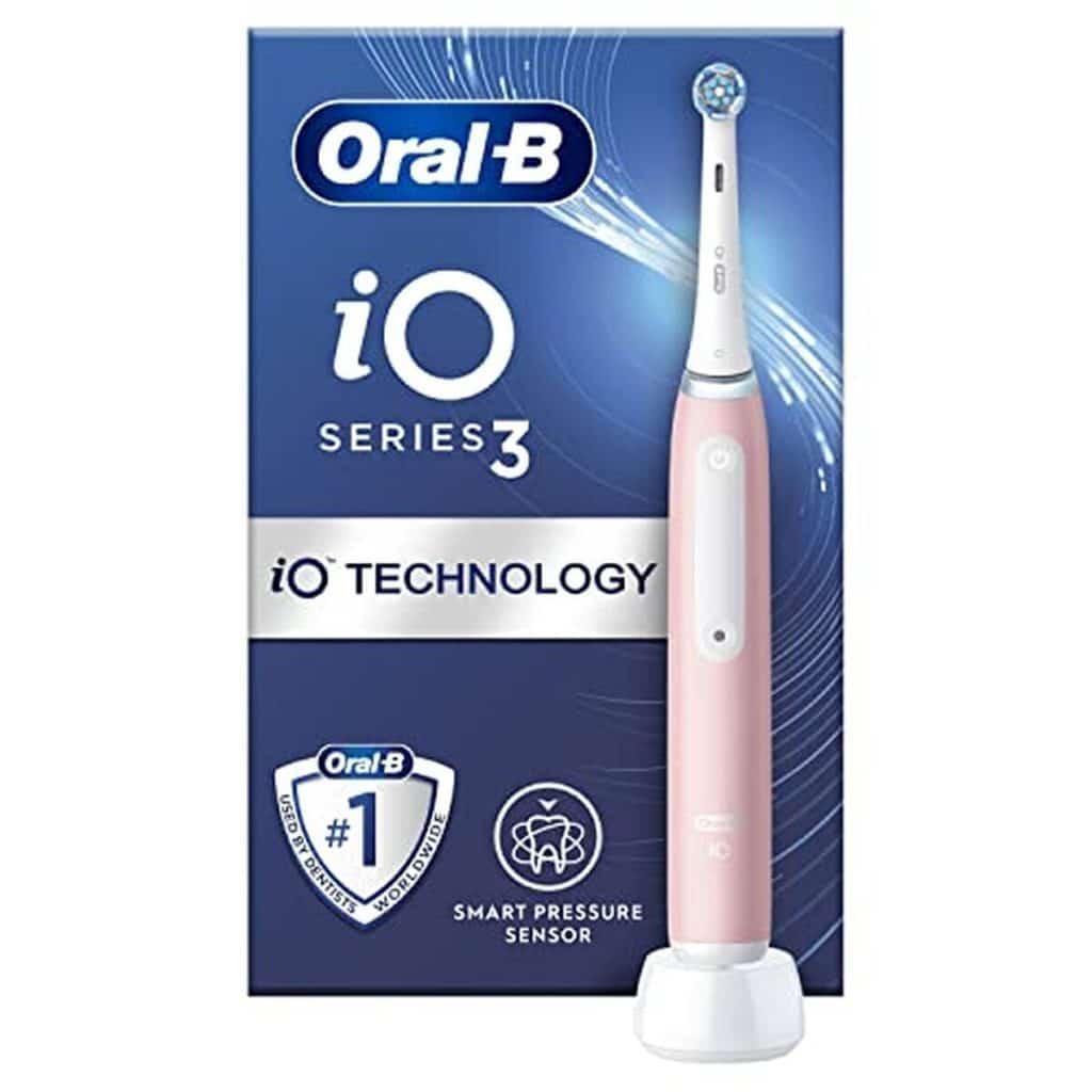 Test de la brosse à dents Oral-B iO3 : performance et élégance en rose