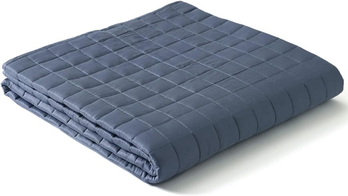 Test : couverture lestée rafraîchissante YnM 6, 8 kg