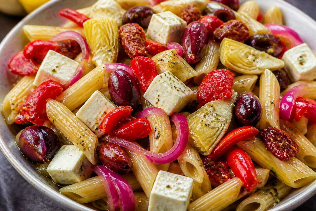 Recette de salade de pâtes grecque à la feta
